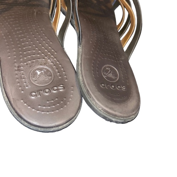 Crocs Women’s Huarache Flip Flop Sandals Geranium Size 10 brown bronze - Picture 3 of 5